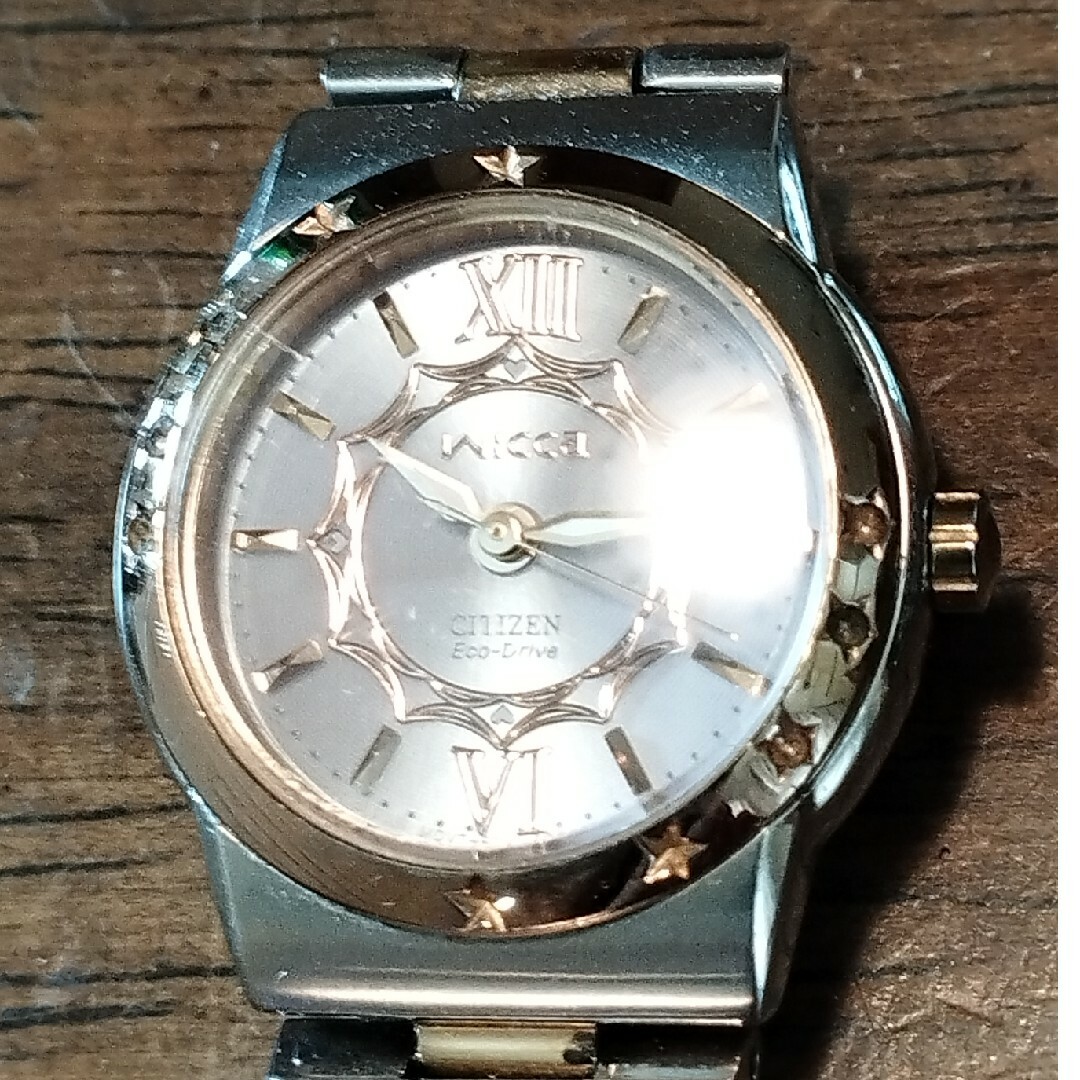 CITIZEN(シチズン)のAE48　シチズン・ウィッカ　ソーラー時計　稼働品　パープル文字盤 レディースのファッション小物(腕時計)の商品写真
