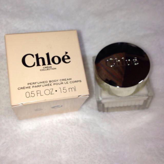 Chloe(クロエ)のクロエ♡パフューム ボディクリーム♡新品 コスメ/美容のボディケア(その他)の商品写真