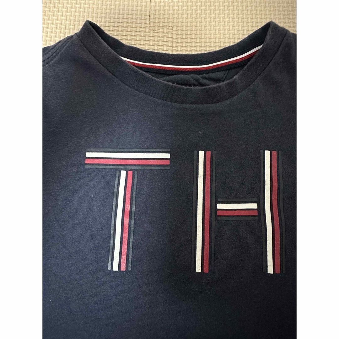 TOMMY HILFIGER(トミーヒルフィガー)の【トミーヒルフィガー】ボーイズ 半袖Tシャツ トップス　ネイビー 104cm キッズ/ベビー/マタニティのキッズ服男の子用(90cm~)(Tシャツ/カットソー)の商品写真