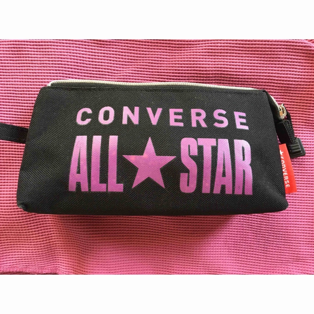 converse ポーチ　ペンケース レディースのファッション小物(ポーチ)の商品写真