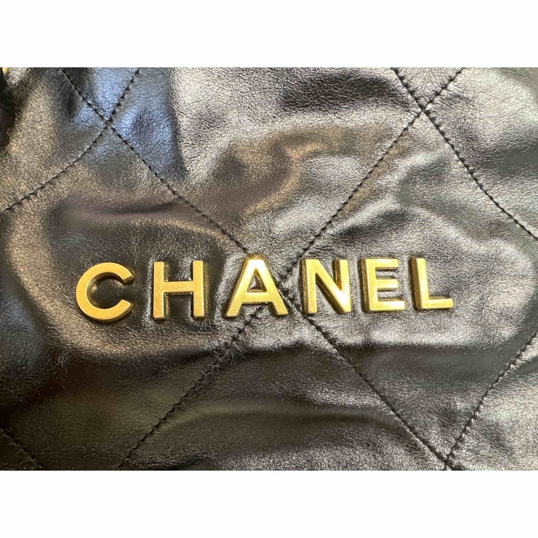 CHANEL(シャネル)の【CHANEL22 】スモールバックパック レディースのバッグ(リュック/バックパック)の商品写真