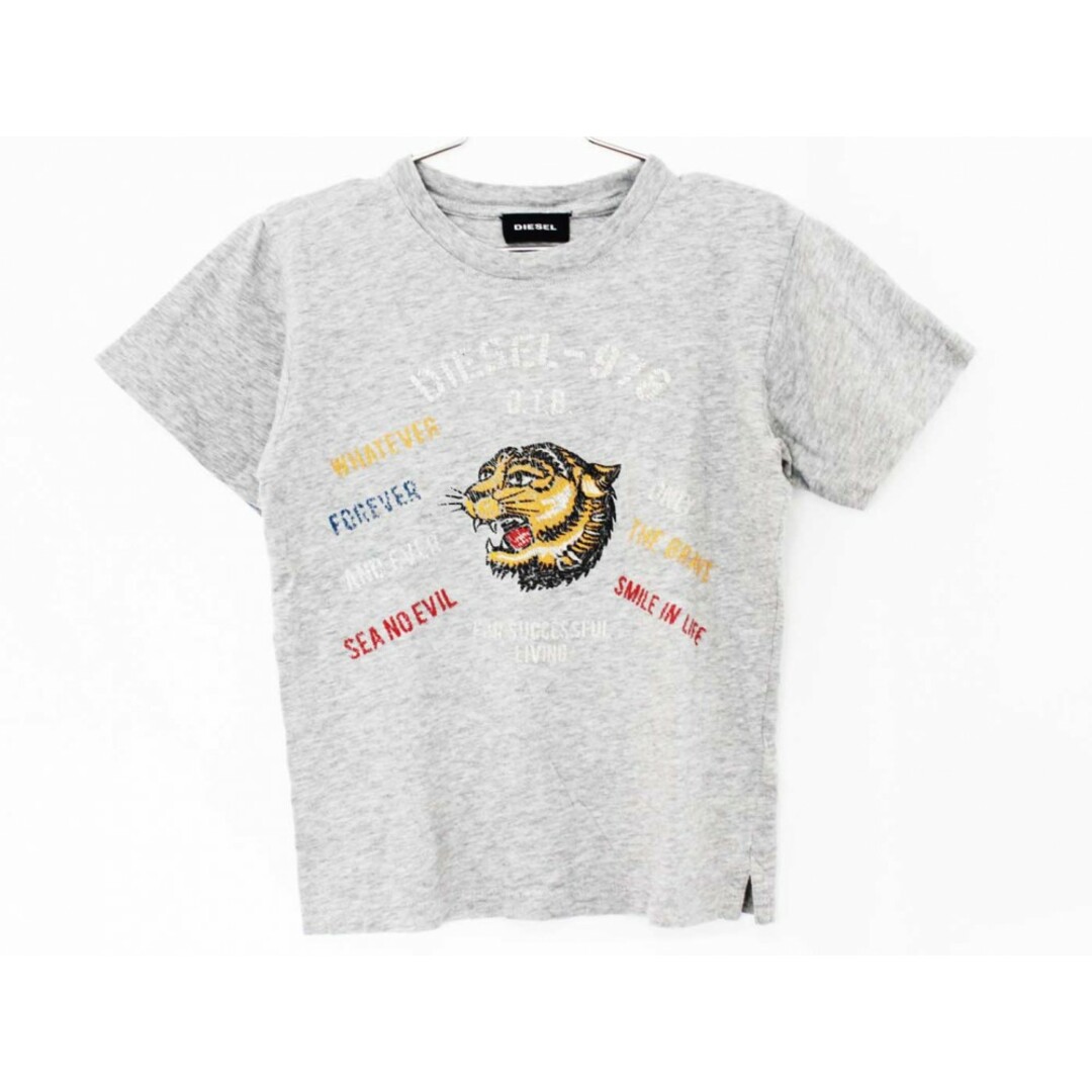 DIESEL(ディーゼル)の【夏物 新入荷!】[ディーゼルキッズ/DIESEL kids]120cm 半袖Tシャツ/半袖カットソー グレー【中古】子供服 キッズ kids 男の子 夏 tops 415042 キッズ/ベビー/マタニティのキッズ服女の子用(90cm~)(Tシャツ/カットソー)の商品写真