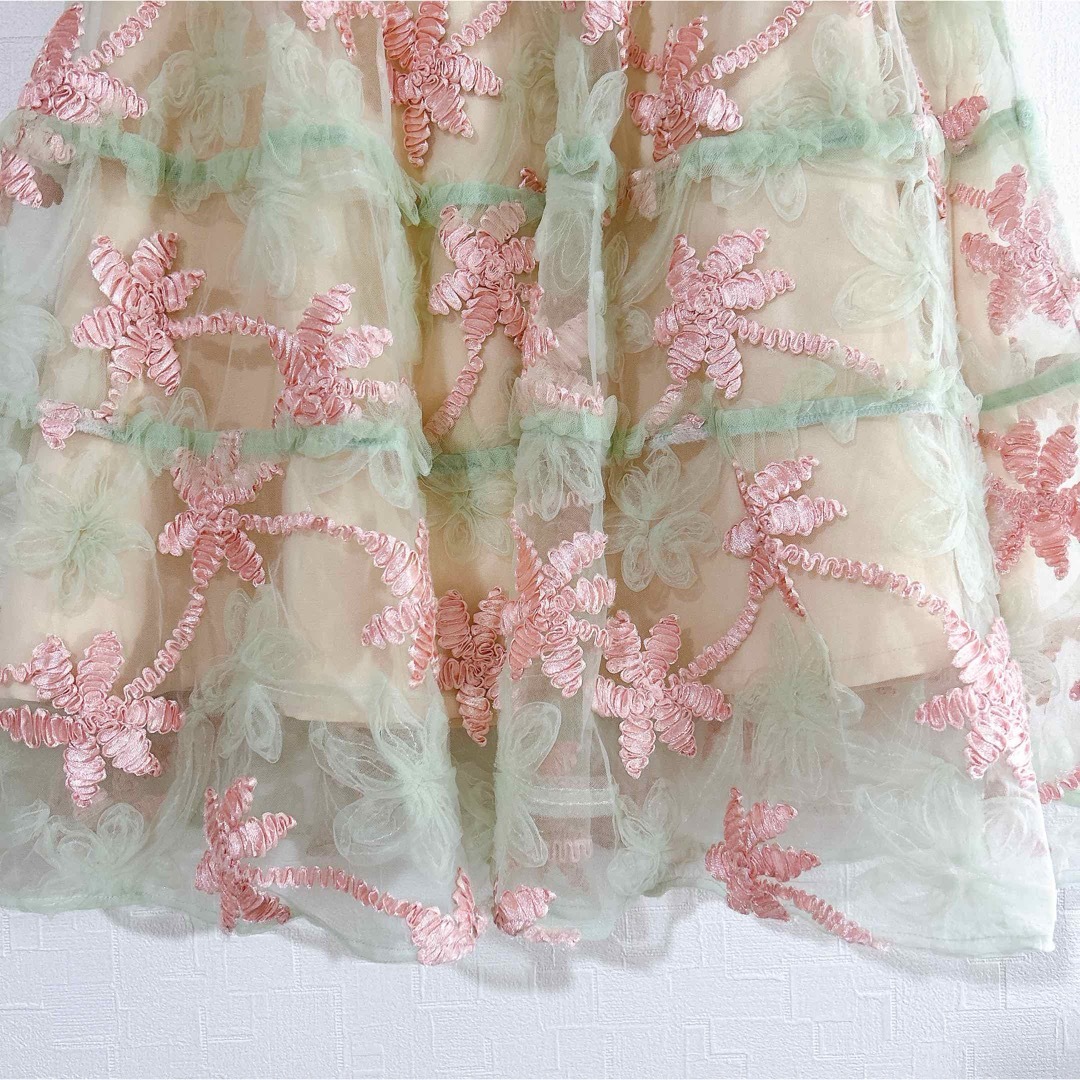 Chesty(チェスティ)のChesty チェスティ 花柄 リボン チュールスカート フェミニン ピンク 緑 レディースのスカート(ひざ丈スカート)の商品写真
