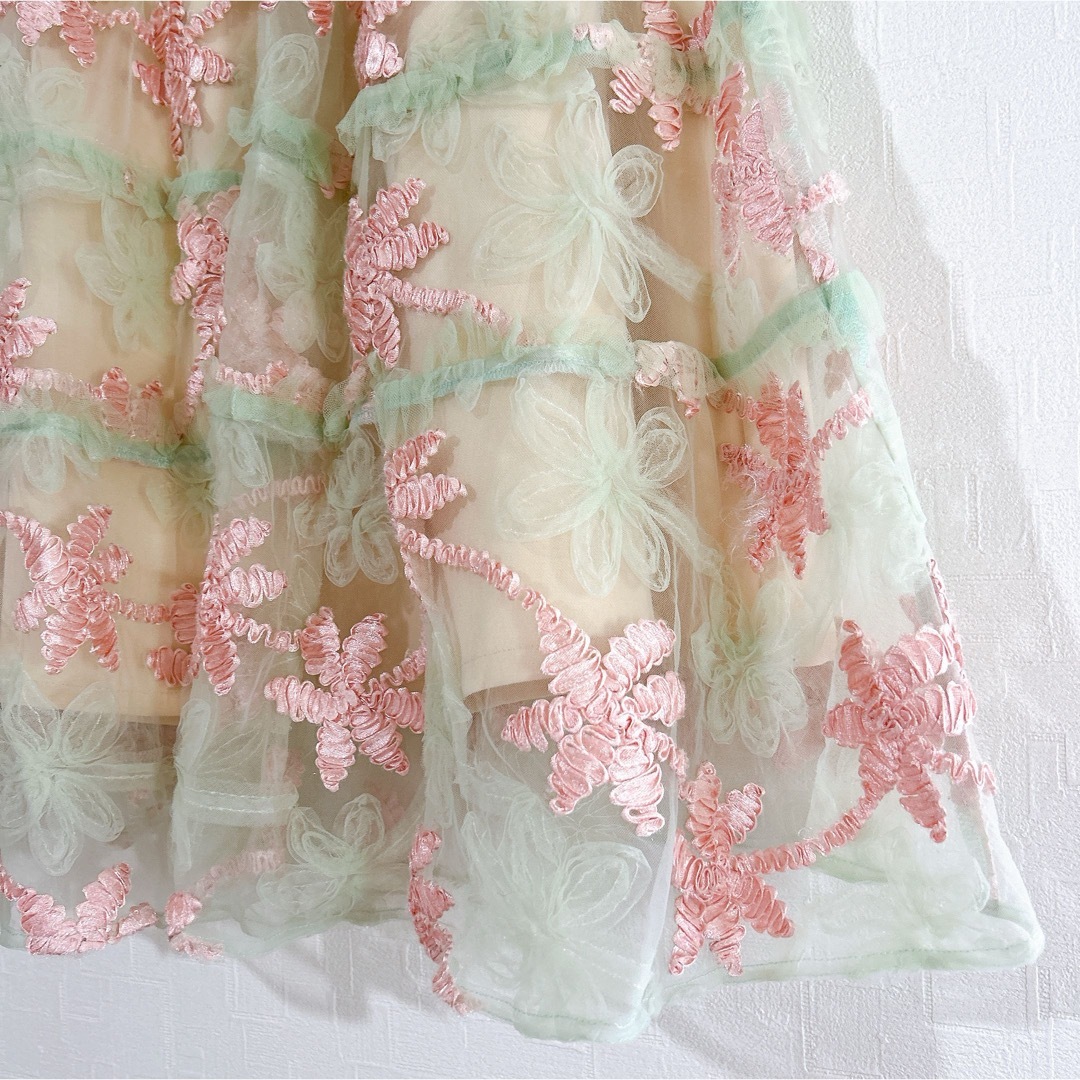 Chesty(チェスティ)のChesty チェスティ 花柄 リボン チュールスカート フェミニン ピンク 緑 レディースのスカート(ひざ丈スカート)の商品写真