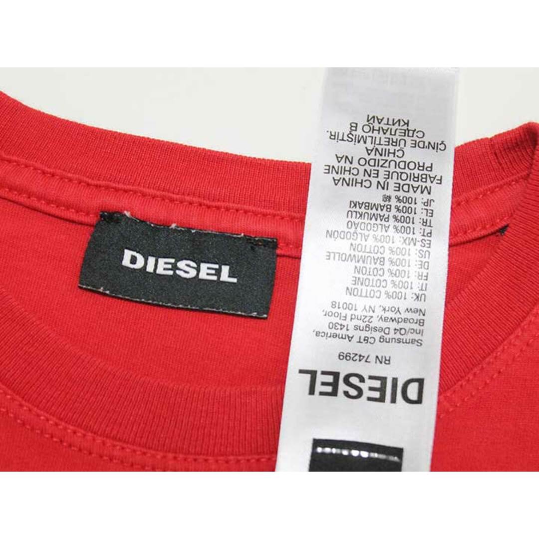 DIESEL(ディーゼル)の【夏物 新入荷!】‡ディーゼルキッズ/DIESEL kids‡130cm 半袖Tシャツ/半袖カットソー 赤【中古】子供服 キッズ kids 男の子 女の子 夏 tops 415042 キッズ/ベビー/マタニティのキッズ服女の子用(90cm~)(Tシャツ/カットソー)の商品写真