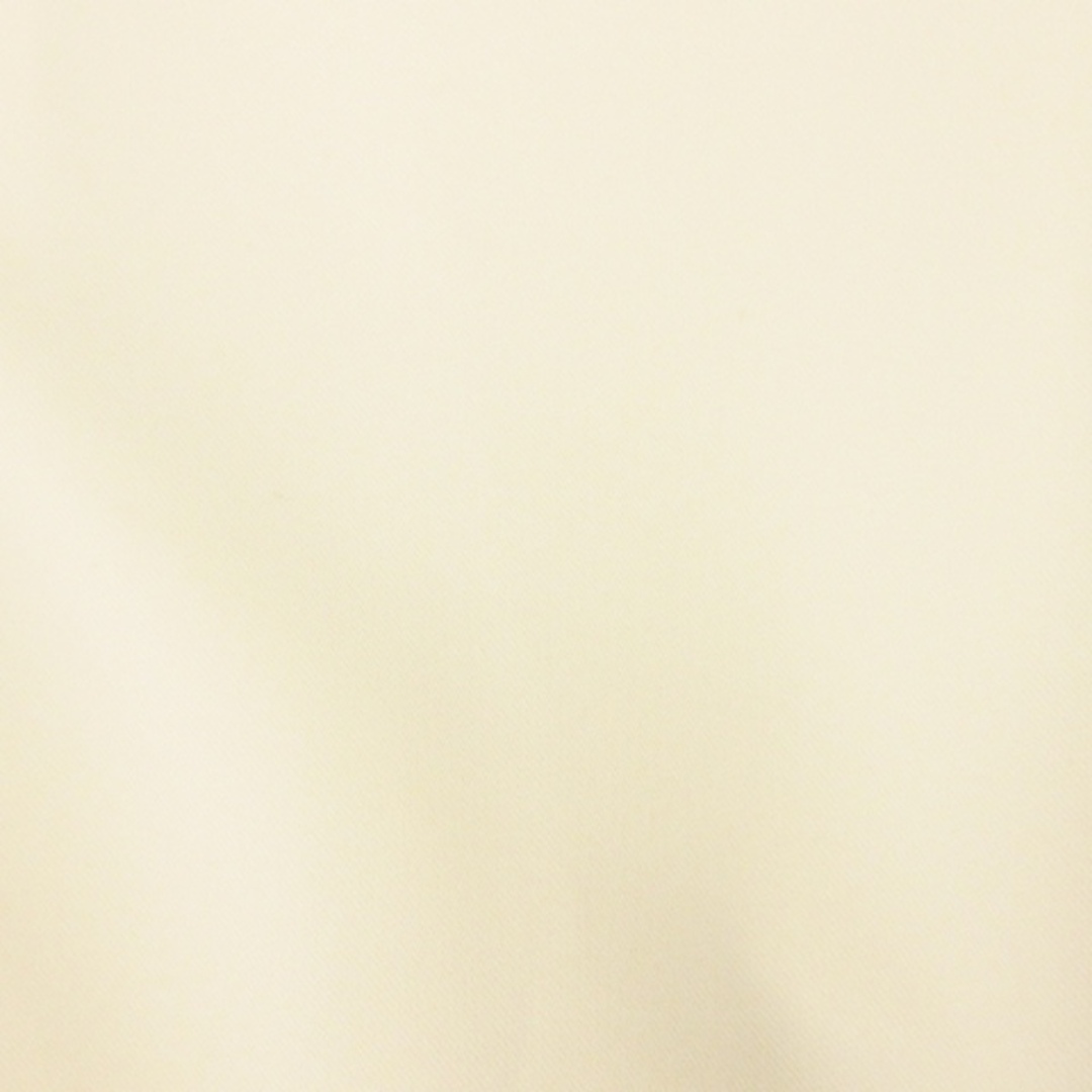 Mila Owen(ミラオーウェン)のミラオーウェン ハイネック カットソー ブラウス 長袖 ホワイト 1  レディースのトップス(シャツ/ブラウス(長袖/七分))の商品写真