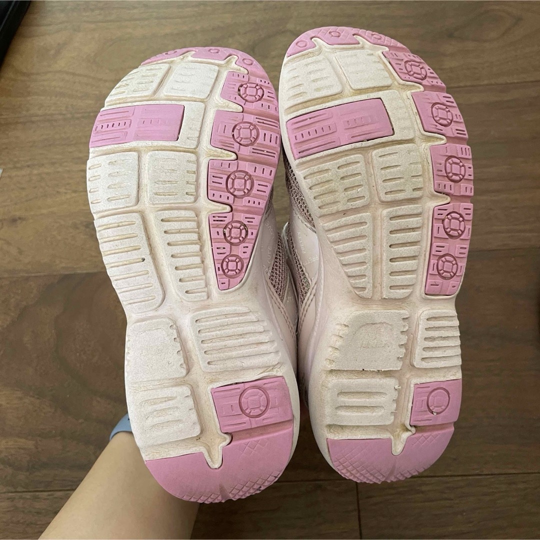 瞬足　2E 18cm ピンク キッズ/ベビー/マタニティのキッズ靴/シューズ(15cm~)(スニーカー)の商品写真