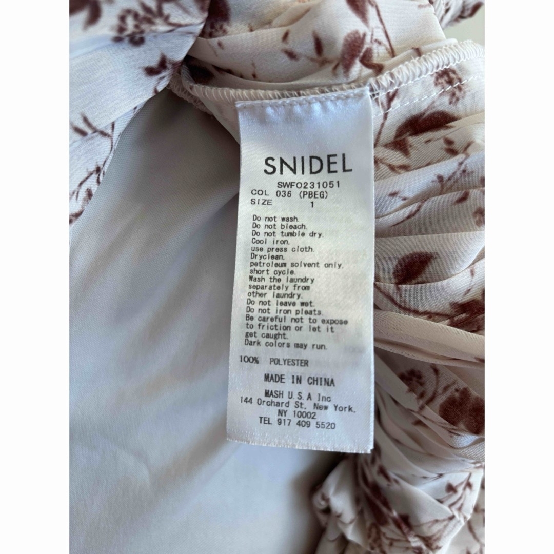 SNIDEL(スナイデル)のSNIDEL Sustainableフリルプリーツワンピース size1 レディースのワンピース(ロングワンピース/マキシワンピース)の商品写真