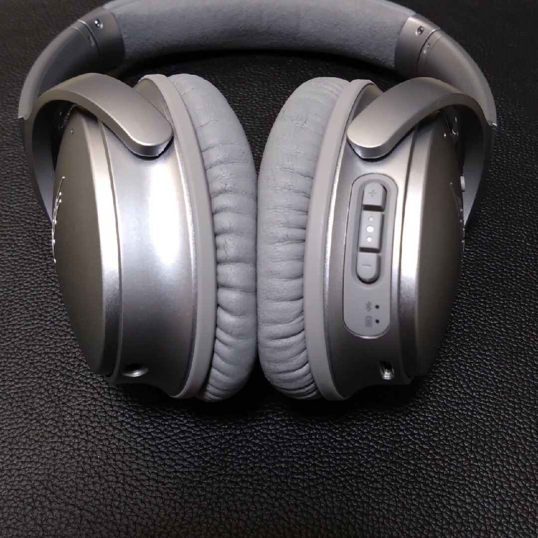 BOSE(ボーズ)のBose QuietComfort 35 スマホ/家電/カメラのオーディオ機器(ヘッドフォン/イヤフォン)の商品写真