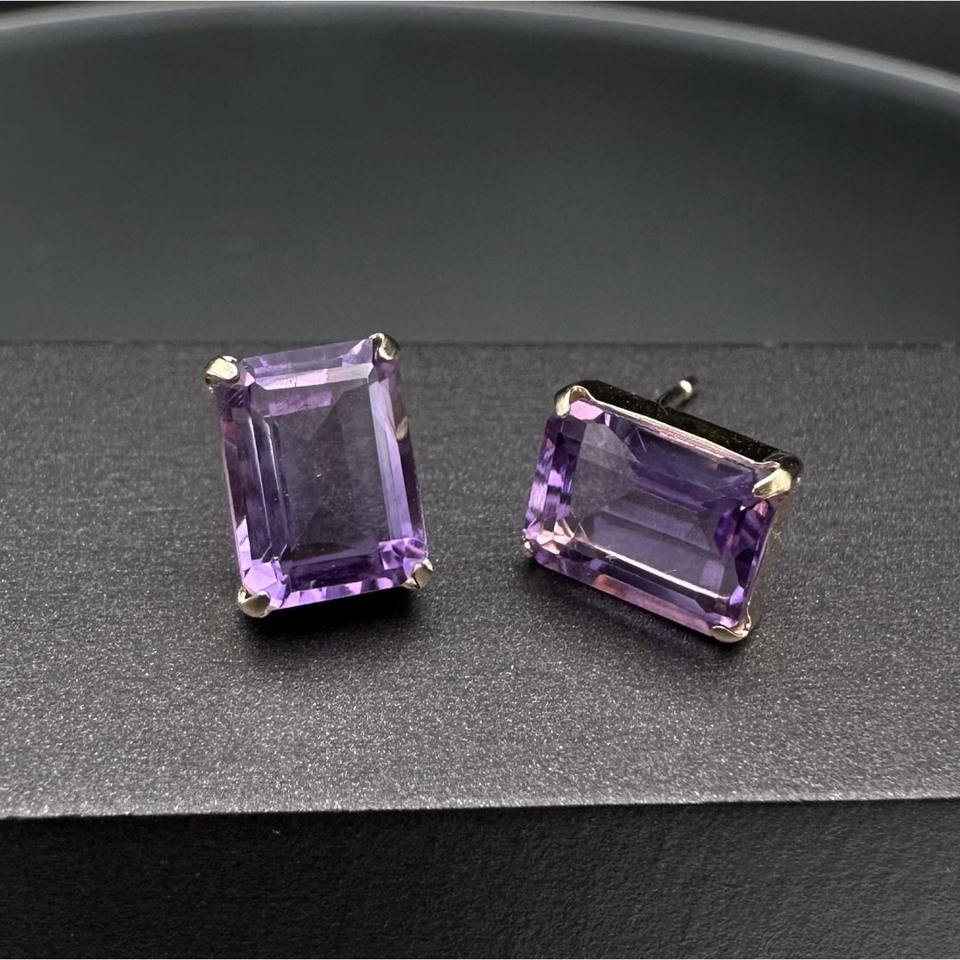 K18 YG ライトアメシスト 2.80ct ピアス レディースのアクセサリー(ピアス)の商品写真