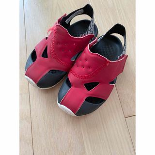 ナイキ(NIKE)のNIKE ナイキ ベビー 女の子 サンダル 13cm(サンダル)