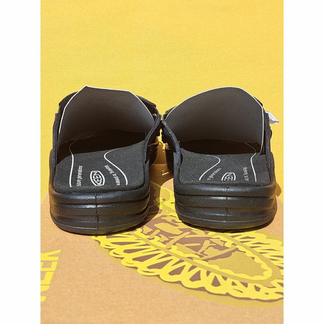 KEEN(キーン)のKEEN UNEEKⅡSLIDE MEN 27,0cm BLACK メンズの靴/シューズ(サンダル)の商品写真