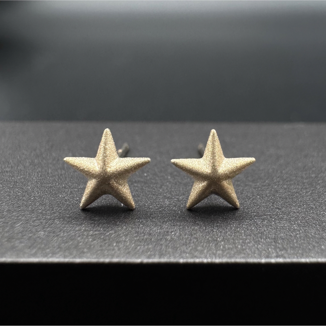 K18 YG スター 星 ピアス レディースのアクセサリー(ピアス)の商品写真