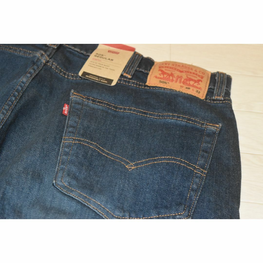 Levi's(リーバイス)のLEVI'S 505 レギュラー ストレート　W38　L32 メンズのパンツ(デニム/ジーンズ)の商品写真