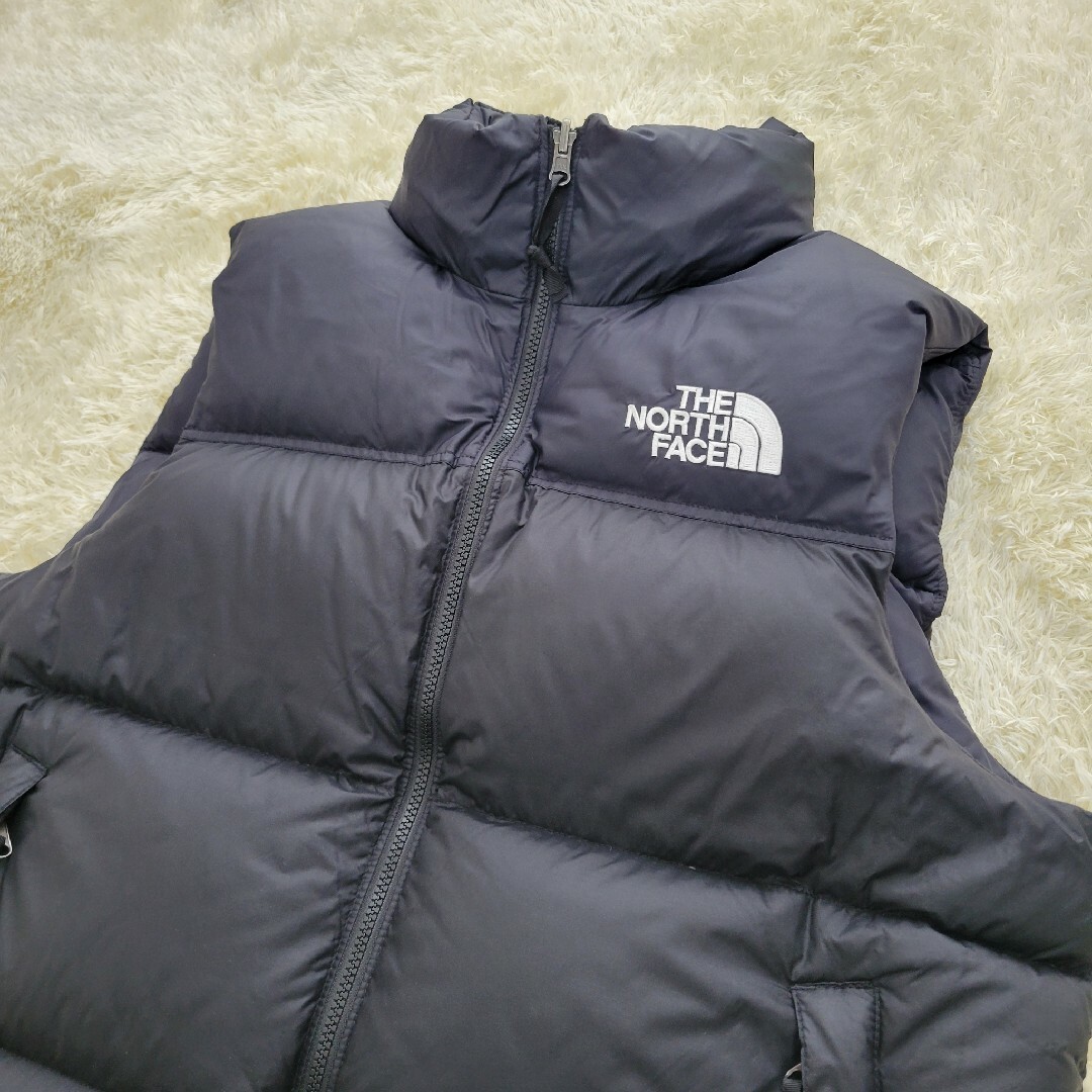 THE NORTH FACE(ザノースフェイス)の日本未発売 海外限定 ノースフェイス 1996 レトロ ヌプシ ダウンベスト L メンズのジャケット/アウター(ダウンベスト)の商品写真