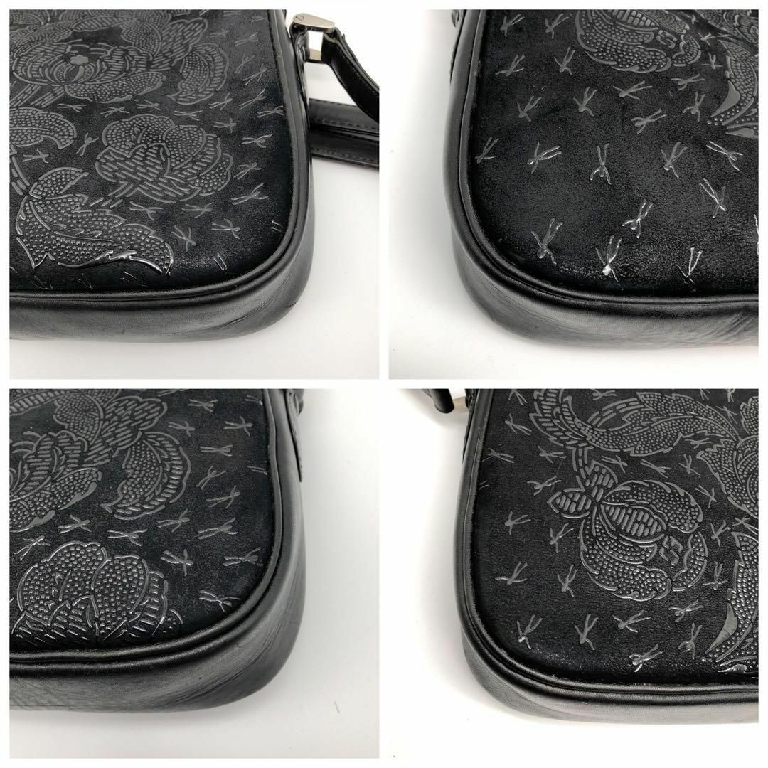印傳屋(インデンヤ)の美品 印傳屋 インデンヤ　ショルダーバッグ 本革 ミニバッグ 黒 レディースのバッグ(ショルダーバッグ)の商品写真