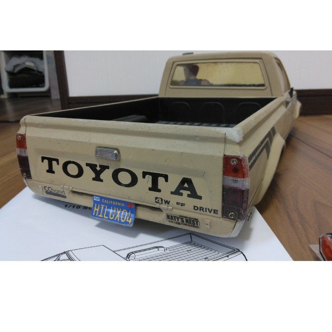 RC4WD製　ハイラックスボディ　ジャンク扱い エンタメ/ホビーのおもちゃ/ぬいぐるみ(ホビーラジコン)の商品写真