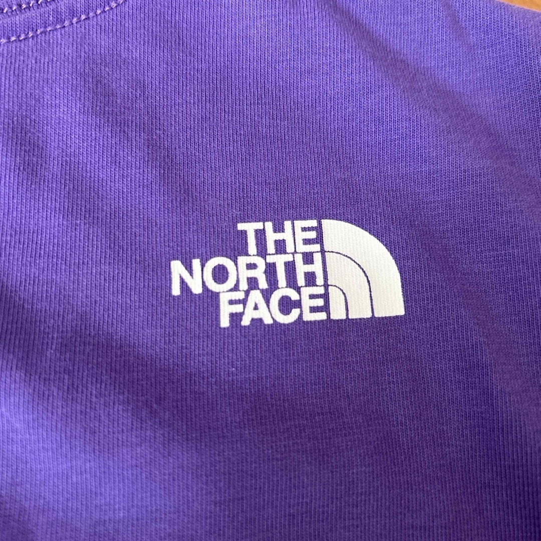 THE NORTH FACE(ザノースフェイス)のTHE NORTH FACE  長袖Tシャツ 140センチ キッズ/ベビー/マタニティのキッズ服男の子用(90cm~)(Tシャツ/カットソー)の商品写真