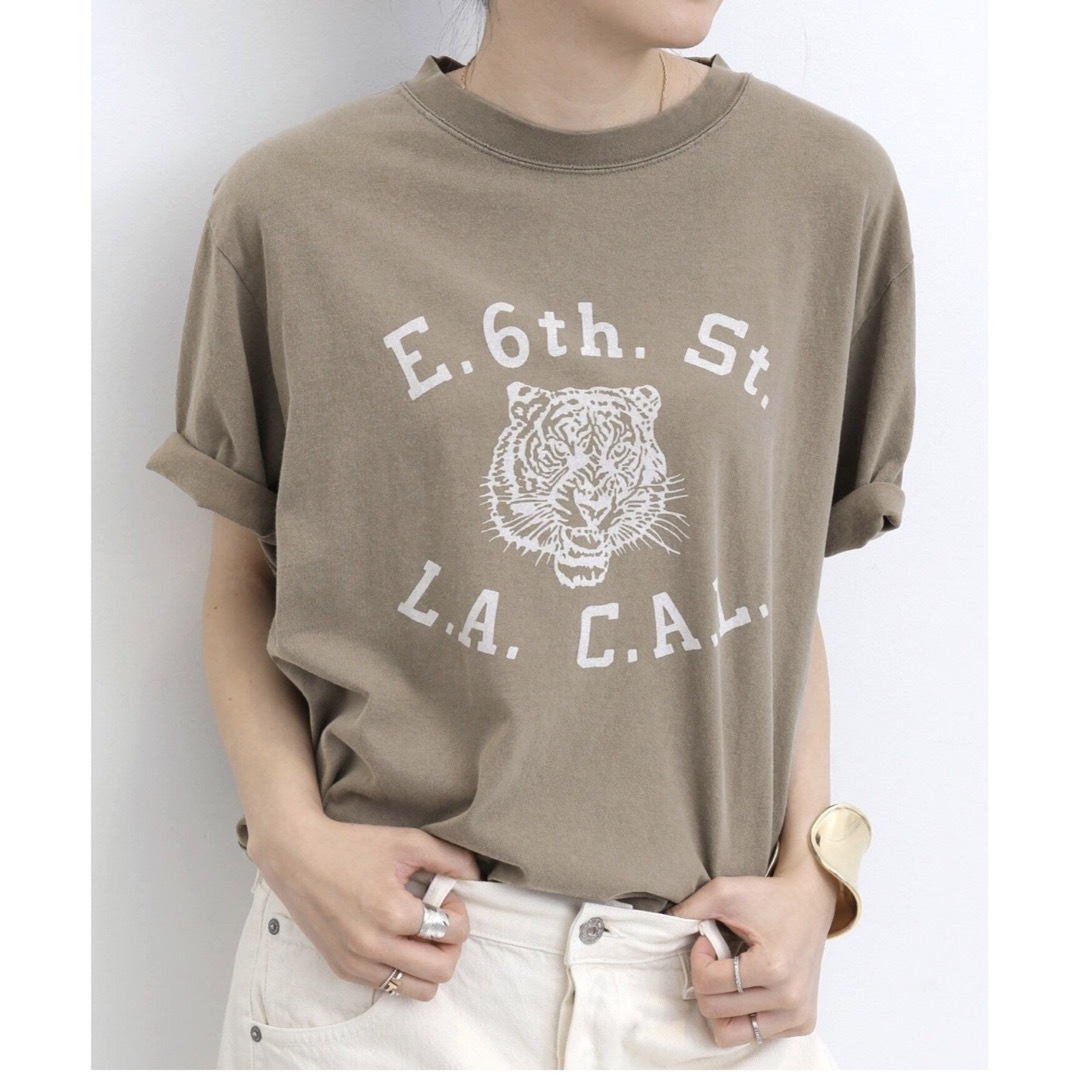 L'Appartement DEUXIEME CLASSE(アパルトモンドゥーズィエムクラス)のREMI RELIEF レミ レリーフ  L.A.C.A.L. T SHIRTS レディースのトップス(Tシャツ(半袖/袖なし))の商品写真