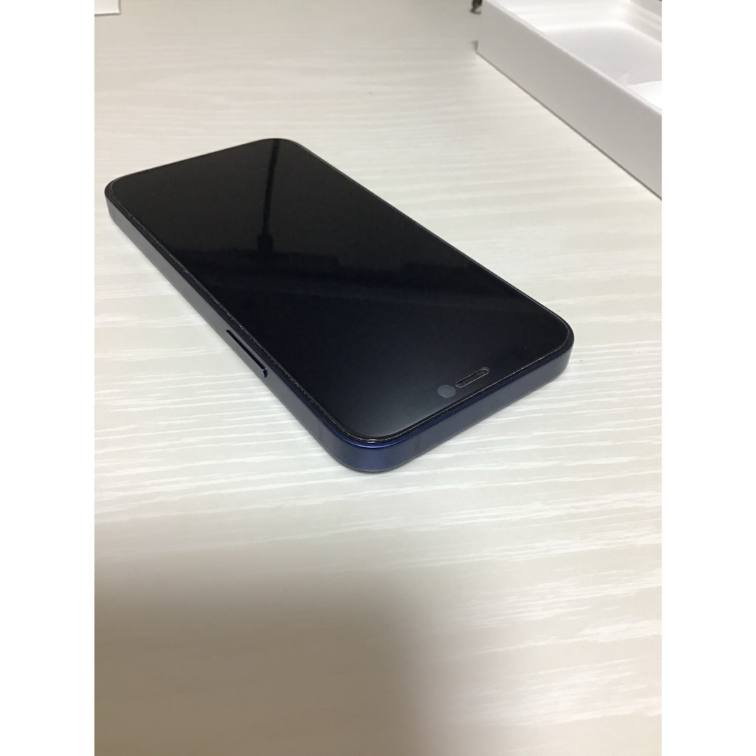 iPhone(アイフォーン)の【美品】iPhone12 mini 64GB ブルー SIMフリー スマホ/家電/カメラのスマートフォン/携帯電話(スマートフォン本体)の商品写真