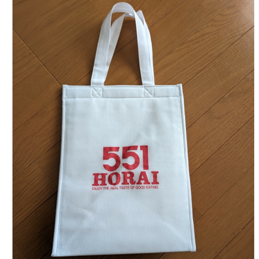 ５５１蓬莱　保冷バッグ レディースのバッグ(エコバッグ)の商品写真