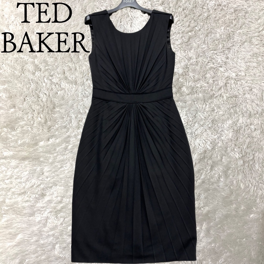 TED BAKER(テッドベイカー)のTED BAKER テッドベイカー　ノースリーブプリーツデザインワンピース レディースのワンピース(ひざ丈ワンピース)の商品写真