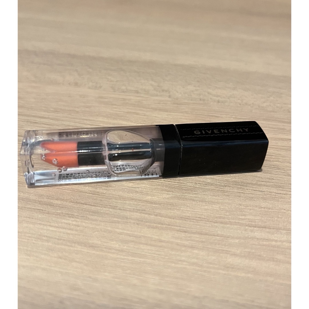 GIVENCHY(ジバンシィ)のGIVENCHY グロス・アンテルディ01 3.5ml コスメ/美容のベースメイク/化粧品(リップグロス)の商品写真