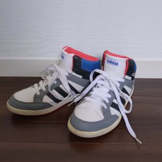 アディダス(adidas)のアディダス　ハイカットスニカー　21.5㌢　軽量(スニーカー)