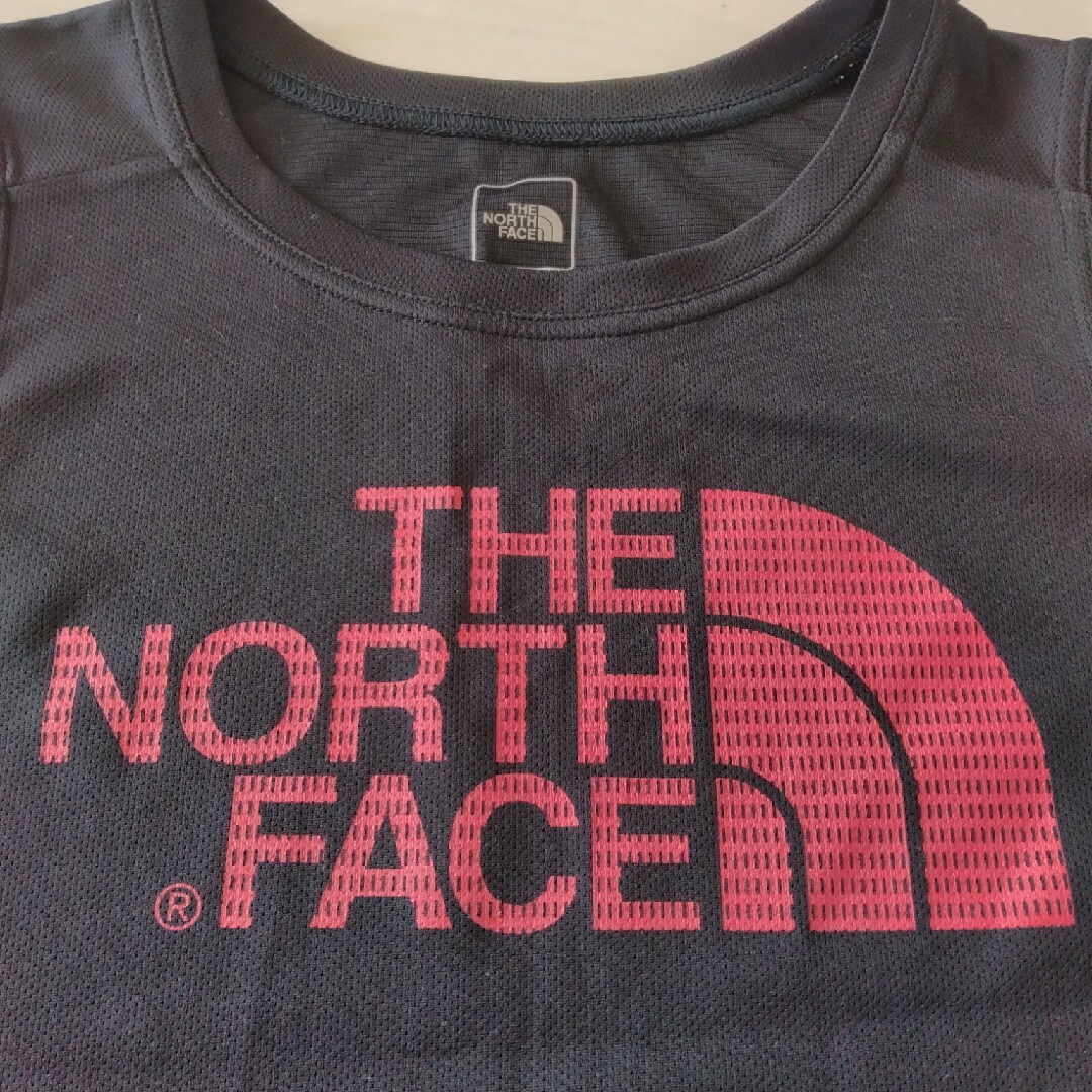 THE NORTH FACE(ザノースフェイス)のザ・ノース・フェイス　ランニングシャツ　ノースリーブ　タンクトップ　150Cm キッズ/ベビー/マタニティのキッズ服男の子用(90cm~)(Tシャツ/カットソー)の商品写真