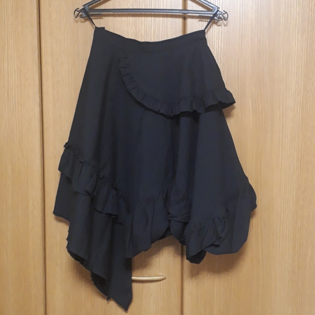 BPN(ビーピーエヌ)のBPNビーピーエヌ　スカート レディースのスカート(ミニスカート)の商品写真