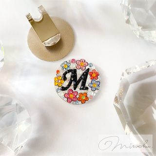 スワロフスキー(SWAROVSKI)のゴルフマーカー イニシャル アルファベット 花柄 スワロフスキーオーダーメイド(その他)