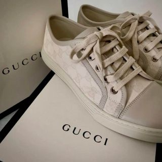 グッチ(Gucci)のGUCCI スニーカー 24.5 白(スニーカー)