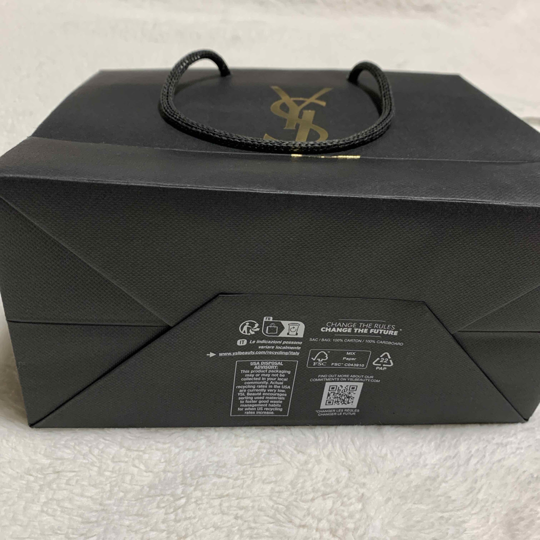 Yves Saint Laurent(イヴサンローラン)のイヴサンローラン YSL ショッパー 紙袋 レディースのバッグ(ショップ袋)の商品写真