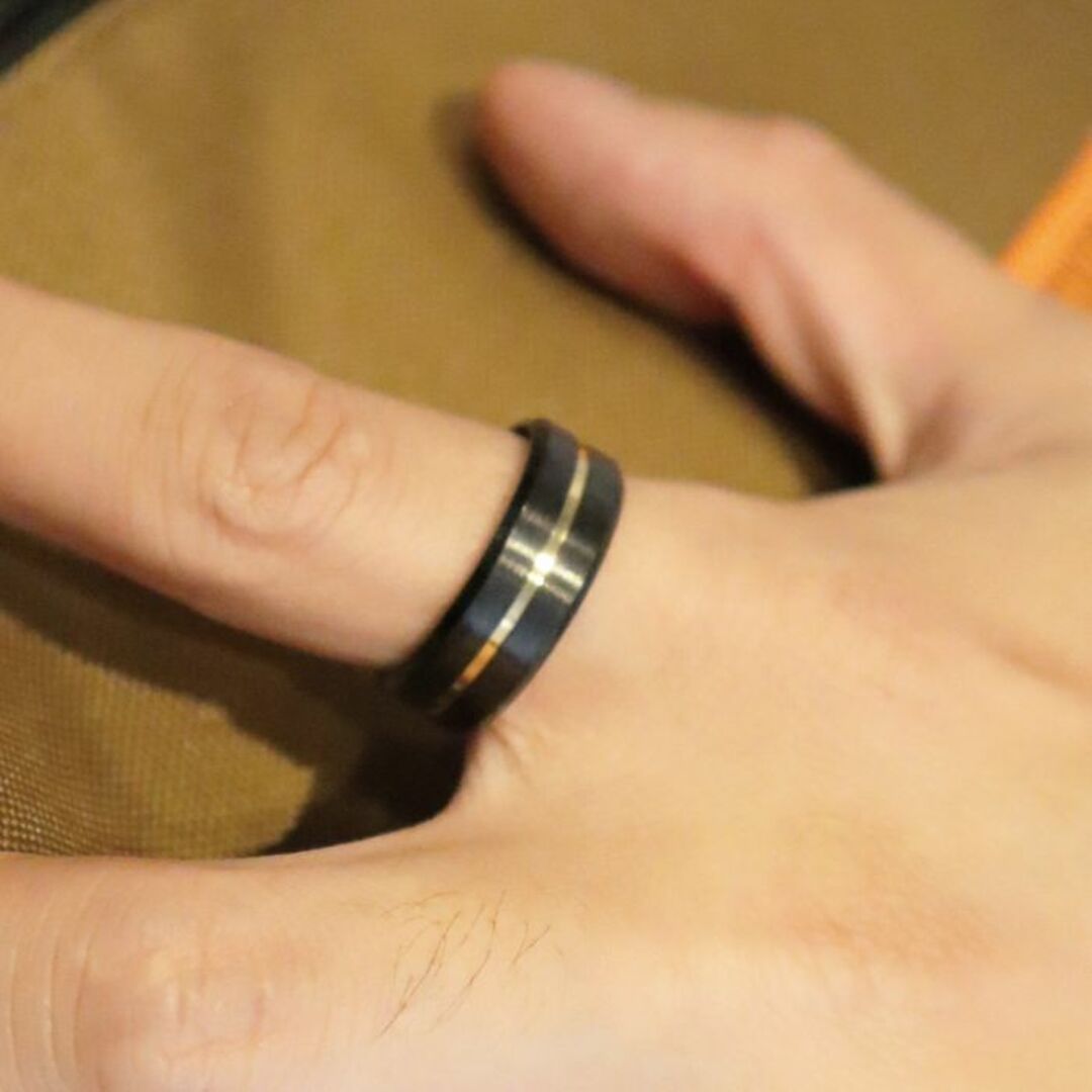 指輪 メンズ リング ステンレス ゴールド センターライン シンプル 重厚 ◎ メンズのアクセサリー(リング(指輪))の商品写真
