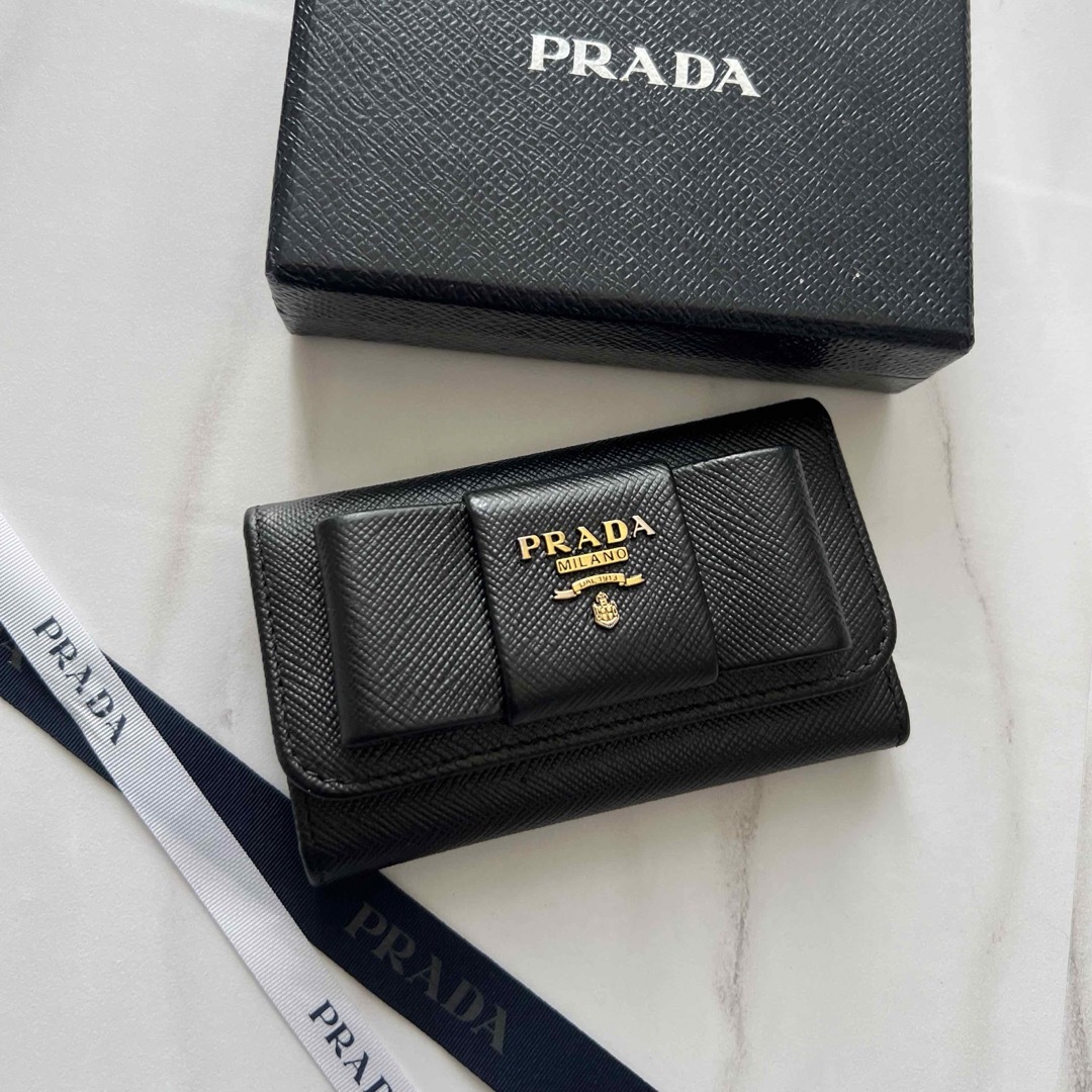 PRADA(プラダ)の408 極上美品 PRADA プラダ キーケース レディースのファッション小物(キーケース)の商品写真