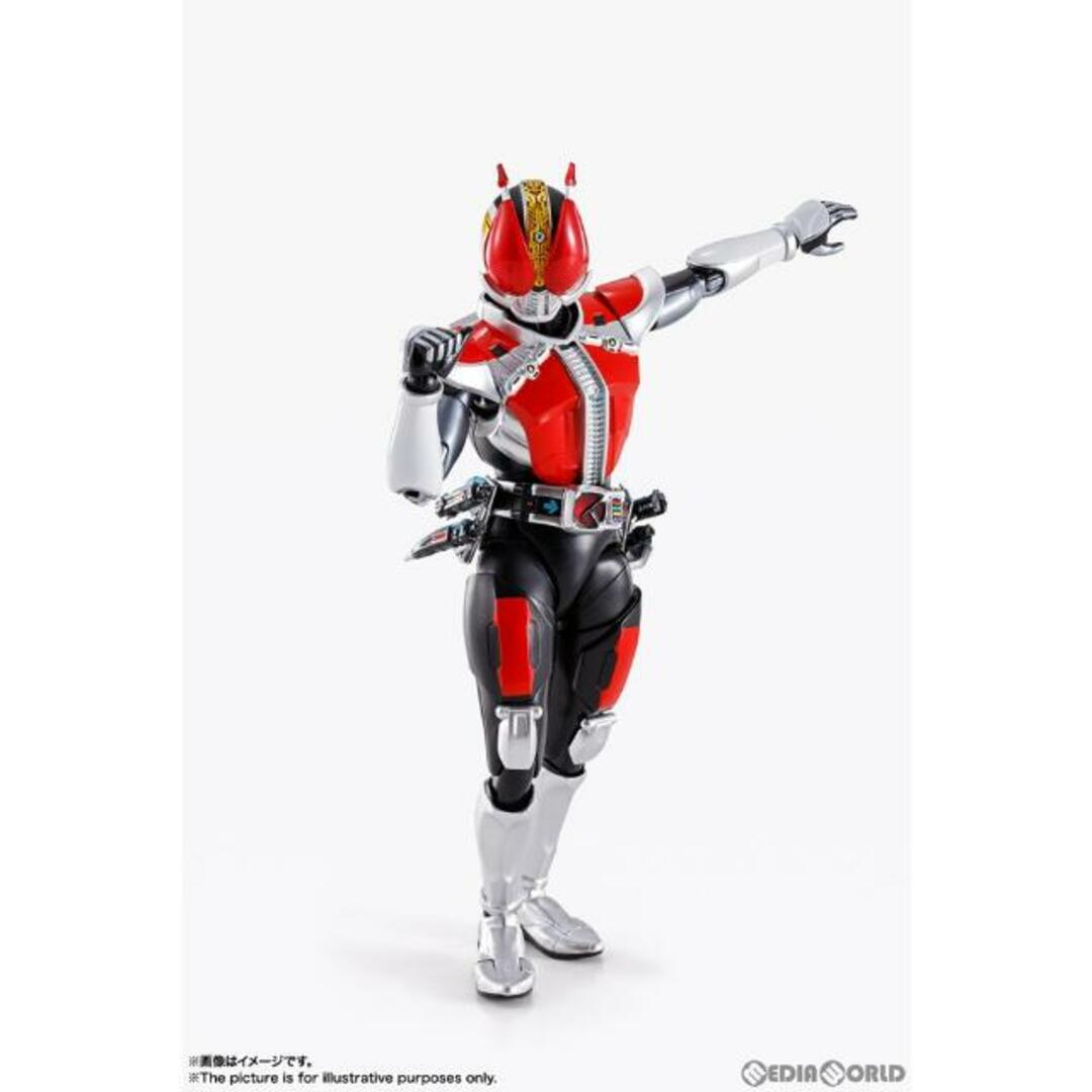 BANDAI(バンダイ)のS.H.Figuarts(フィギュアーツ) 真骨彫製法 仮面ライダー電王 ソードフォーム/ガンフォーム 完成品 可動フィギュア バンダイスピリッツ エンタメ/ホビーのフィギュア(特撮)の商品写真