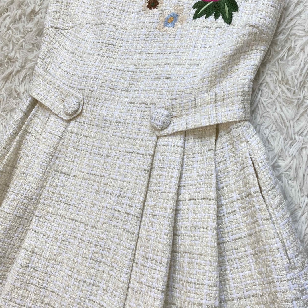 Chesty(チェスティ)の極美品✨チェスティ ロングワンピース 春服 ツイード 夏服 刺繍 花柄 レディースのワンピース(ひざ丈ワンピース)の商品写真