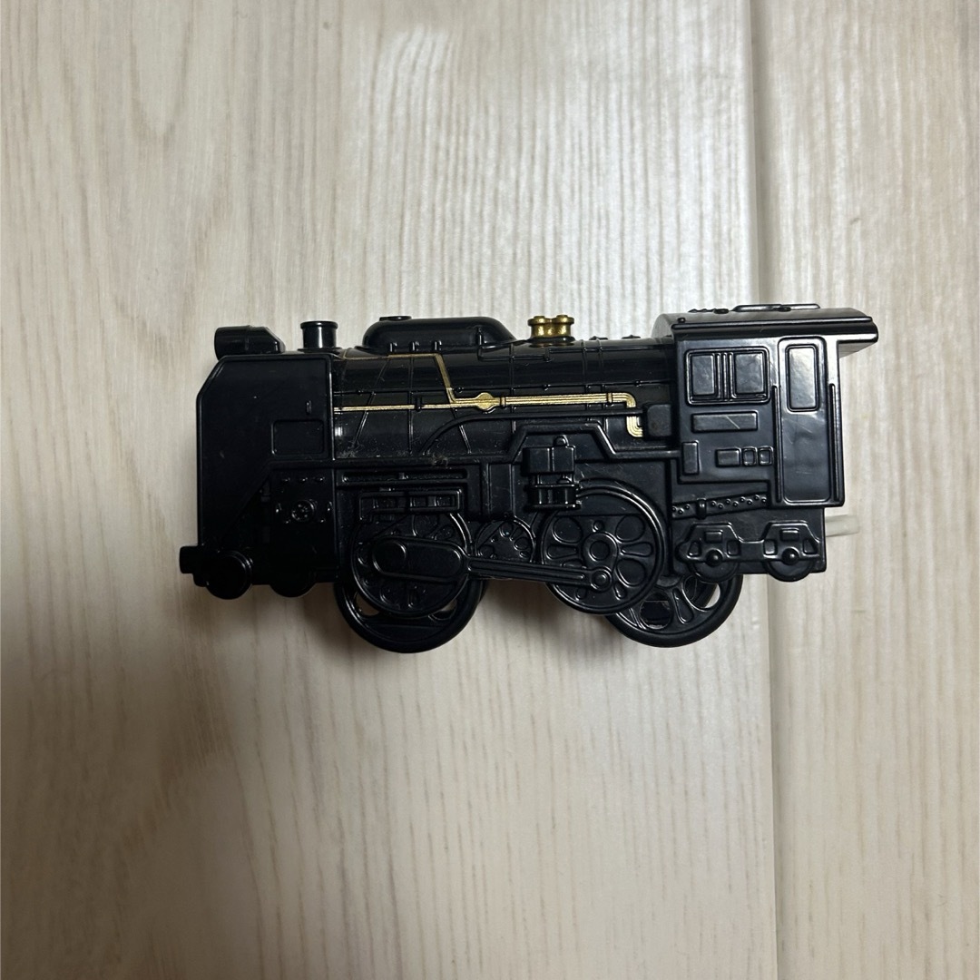 プラレール ハッピーセット 車両 機関車 キッズ/ベビー/マタニティのおもちゃ(電車のおもちゃ/車)の商品写真