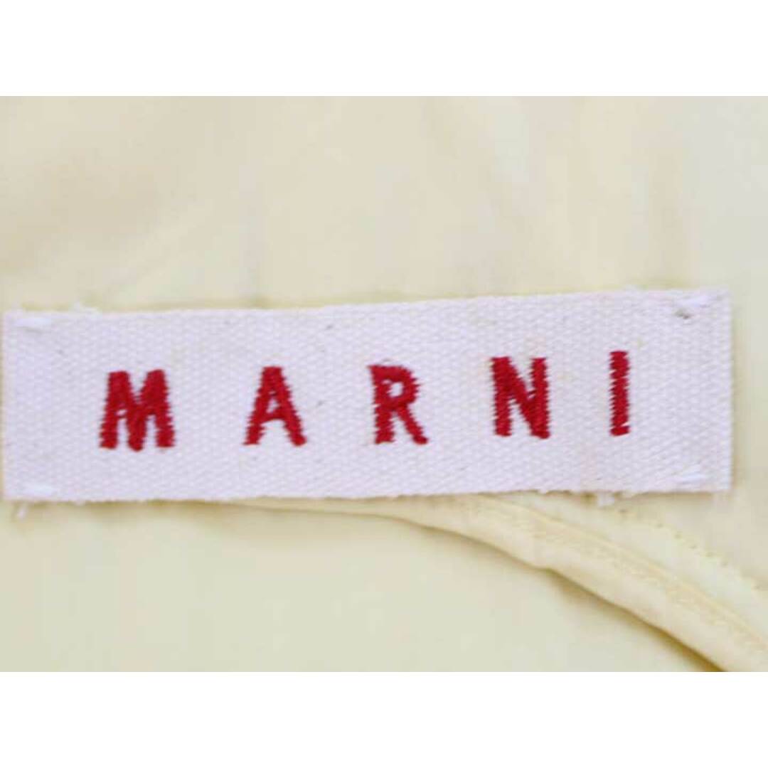 Marni(マルニ)の【夏物 新入荷】★Marni/マルニ★コットンブラウス/おしゃれ/Vネック/かわいい/ブラウス ノースリーブ クリームイエロー/黄色 レディース 38【中古】夏 805042 レディースのトップス(シャツ/ブラウス(半袖/袖なし))の商品写真