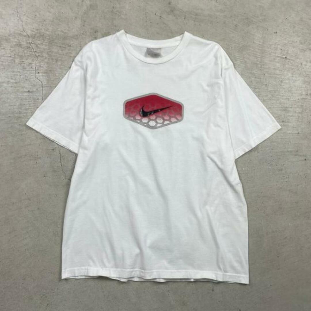 NIKE(ナイキ)の00年代 NIKE ナイキ スウォッシュ プリント Tシャツ メンズL-XL相当 メンズのトップス(Tシャツ/カットソー(半袖/袖なし))の商品写真