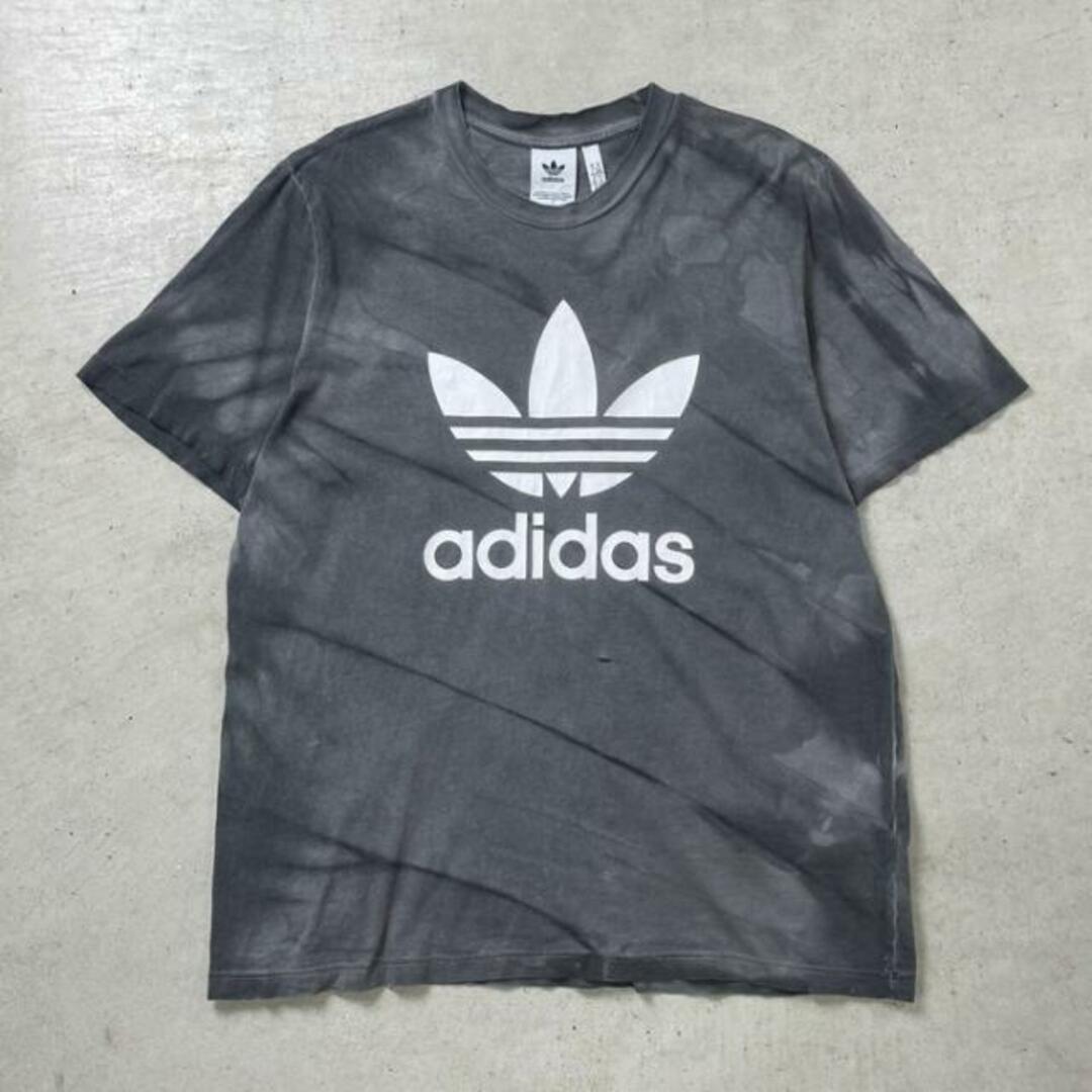 adidas(アディダス)のadidas originals アディダス トレフォイルロゴ プリントTシャツ メンズXL メンズのトップス(Tシャツ/カットソー(半袖/袖なし))の商品写真