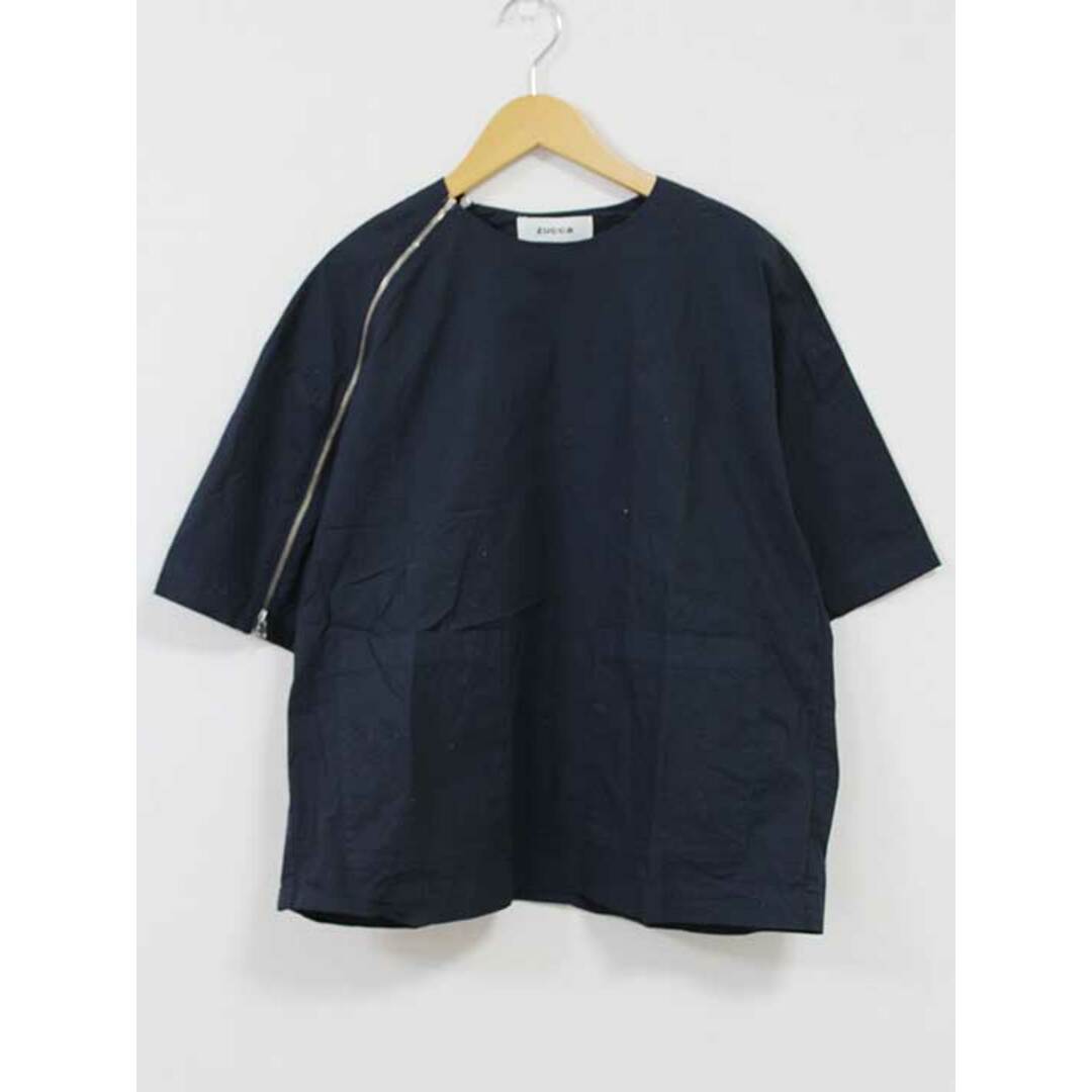 ZUCCa(ズッカ)の【夏物 新入荷】☆ZUCCa/ズッカ☆ストレッチプルオーバーブラウス/シャツ/ブラウス/五分袖/ポケット/無地 ネイビー/紺 レディース M【中古】夏 415042 レディースのトップス(シャツ/ブラウス(半袖/袖なし))の商品写真