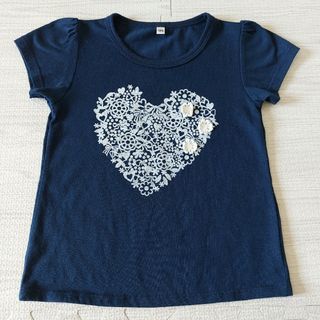 ニシマツヤ(西松屋)のTシャツ　ネイビー　花柄ハート　120㎝　女の子　西松屋　中古品(Tシャツ/カットソー)