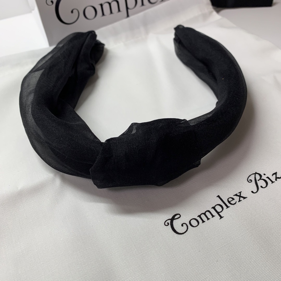 Complex Biz(コンプレックスビズ)の完売　コンプレックスビズエアムーヴシルク フレキシフィットヘアバンド(ブラック) レディースのヘアアクセサリー(カチューシャ)の商品写真
