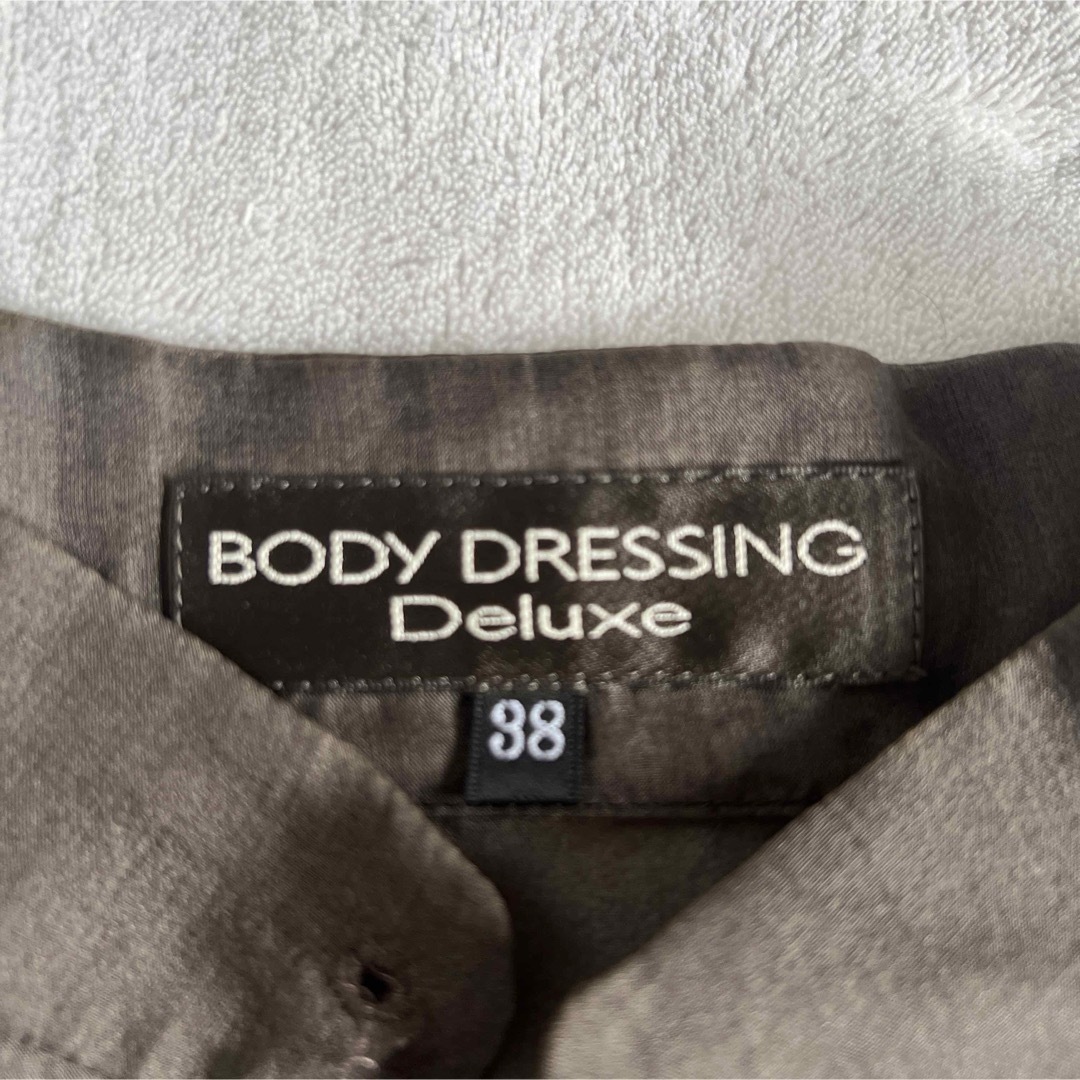 PROPORTION BODY DRESSING(プロポーションボディドレッシング)のBODY DRESSING Deluxe シルクトップス　38 レディースのトップス(シャツ/ブラウス(半袖/袖なし))の商品写真