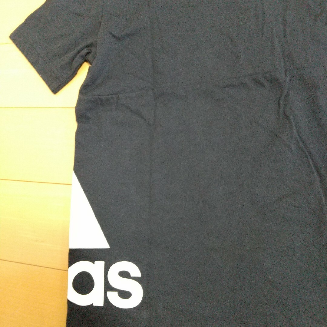 adidas(アディダス)の140サイズ☆adidas半袖Tシャツ キッズ/ベビー/マタニティのキッズ服男の子用(90cm~)(Tシャツ/カットソー)の商品写真