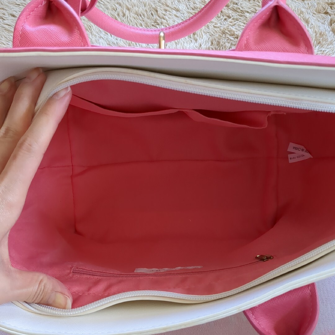 CECIL McBEE(セシルマクビー)の限定SALE☆CECIL McBEEのハンドバッグ　ピンク レディースのバッグ(ハンドバッグ)の商品写真