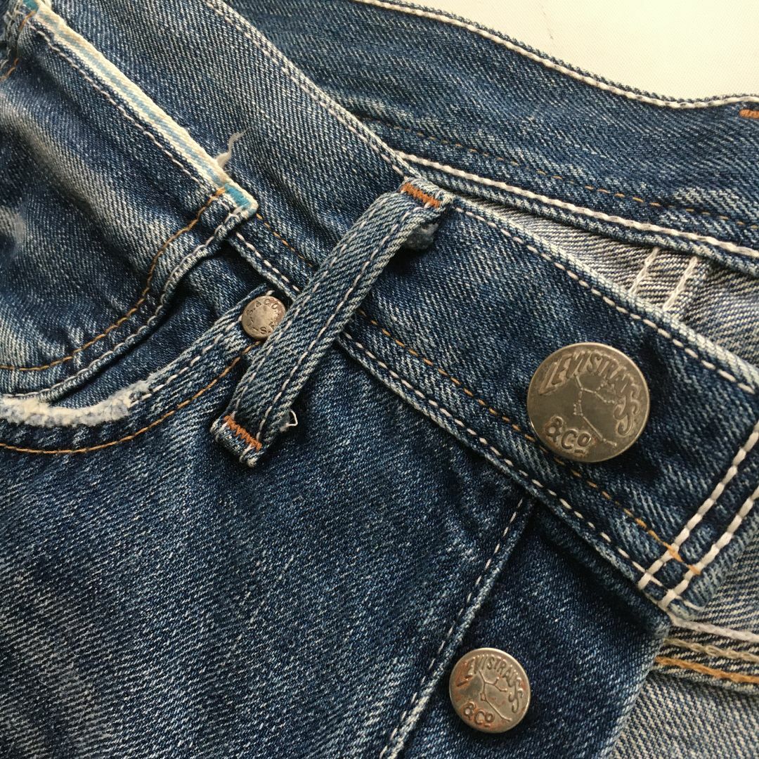 Levi's(リーバイス)のLevi's　セルビッジ　デニムパンツ　USED　11358 レディースのパンツ(デニム/ジーンズ)の商品写真