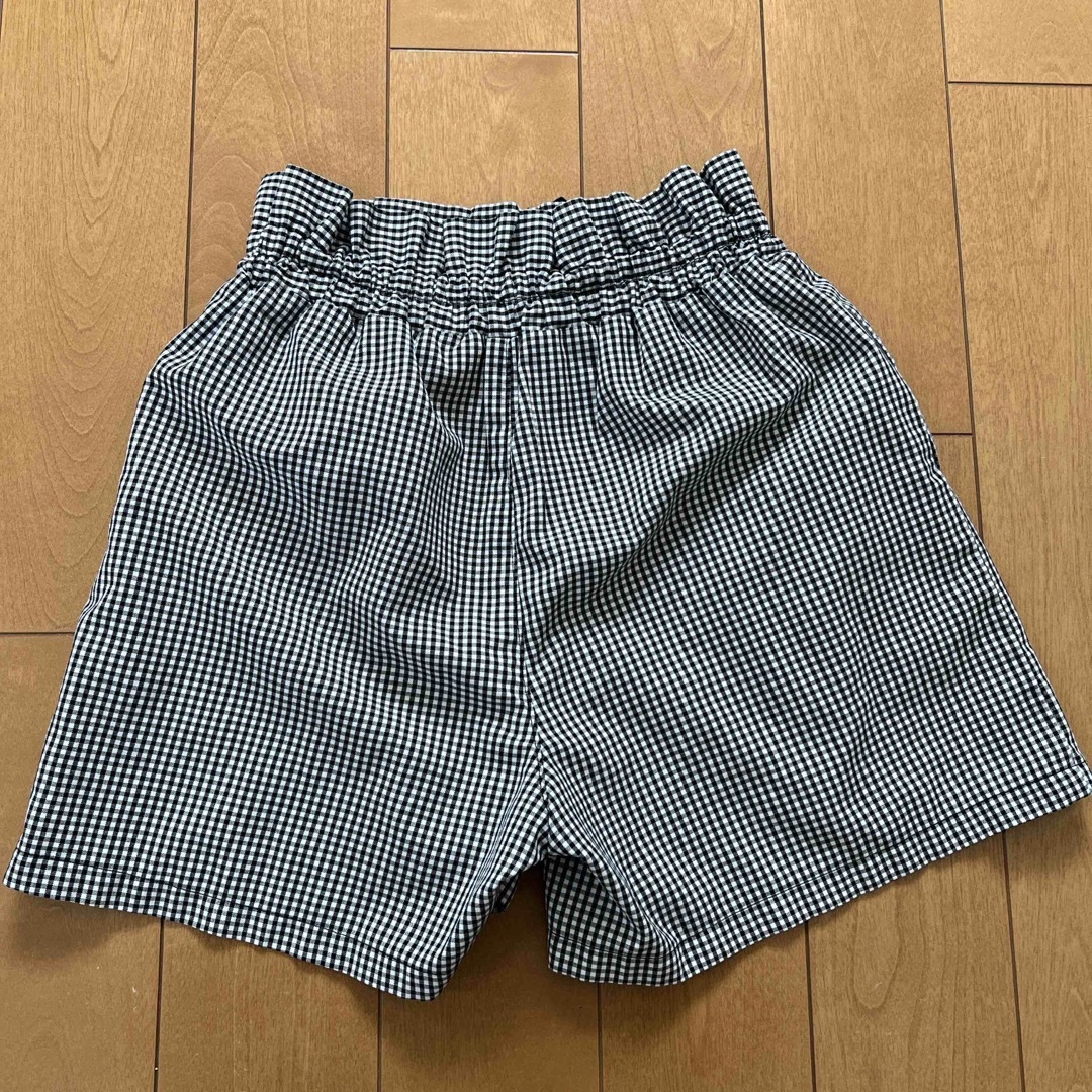 GU(ジーユー)のGU 130 ショートパンツ キッズ/ベビー/マタニティのキッズ服女の子用(90cm~)(パンツ/スパッツ)の商品写真