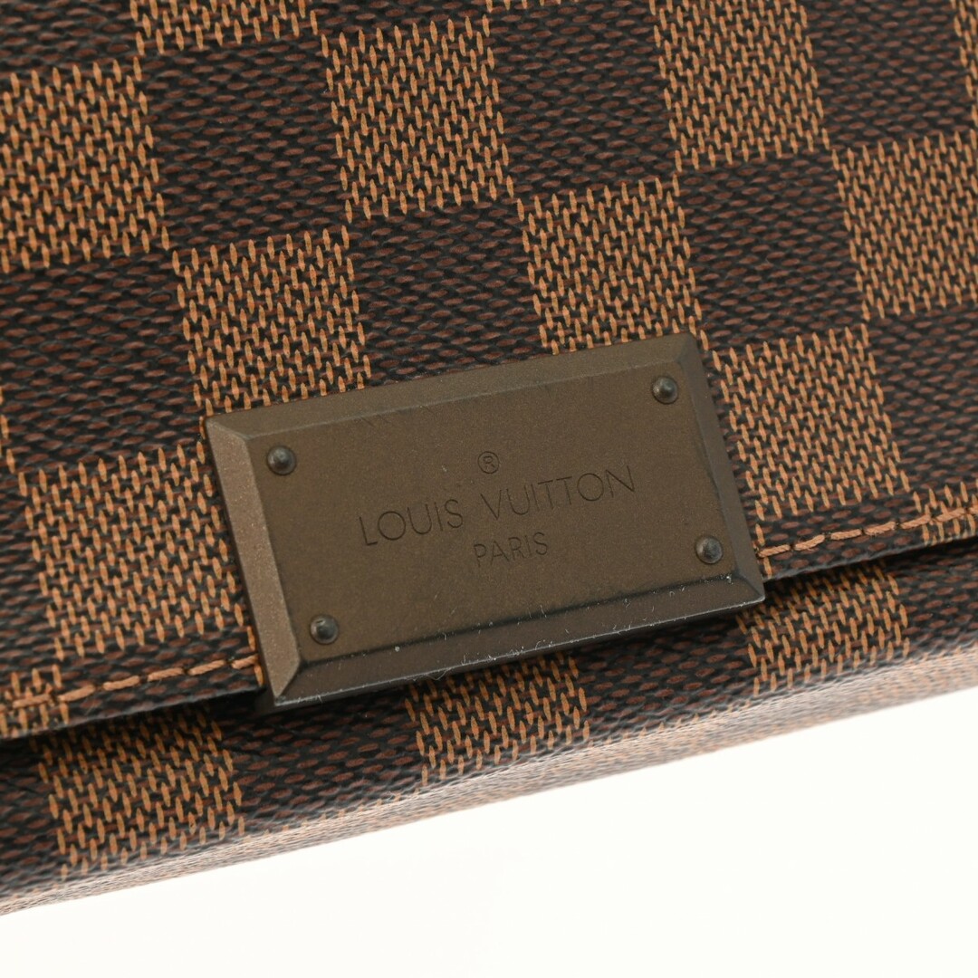 LOUIS VUITTON(ルイヴィトン)のルイヴィトン モノグラム ディストリクト MM ショルダーバッグ ブラウン メンズのバッグ(ショルダーバッグ)の商品写真